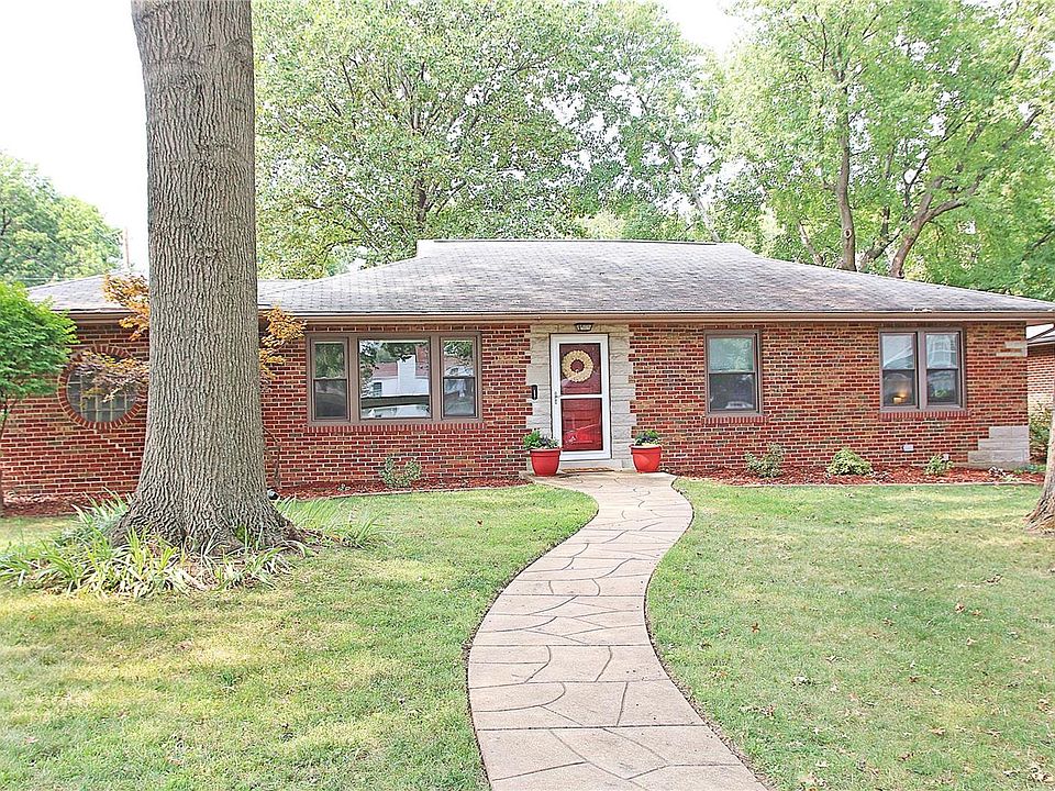 1st image of 4919 Verguene Ave