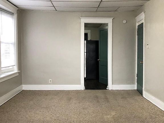 4th image of 544 Pennsylvania St APT 2