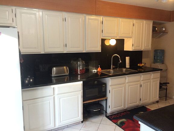 2nd image of 403 Lancer Lake Dr
