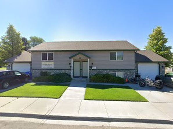 457 E Putnam St Unit B