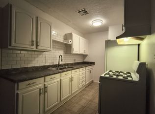 4586 Ambs Dr, Riverside, CA 92505