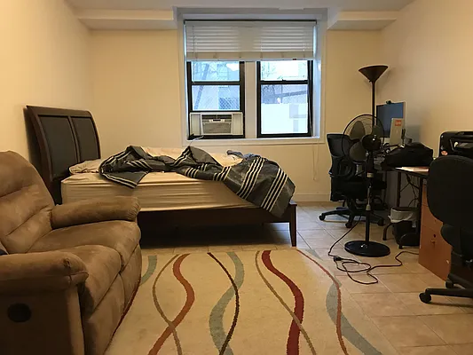 Rented by Citi Zone Realty | media 19