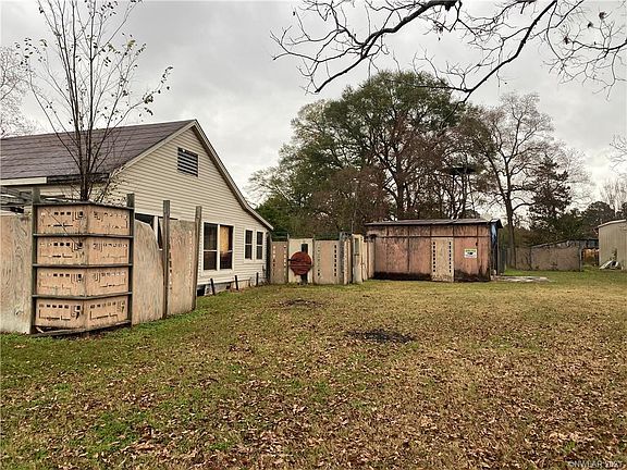 3rd image of 3426 Old Mooringsport Rd