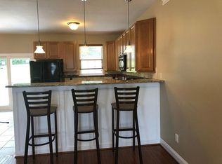 702 Beech Ct, Bridgeport, PA 19405