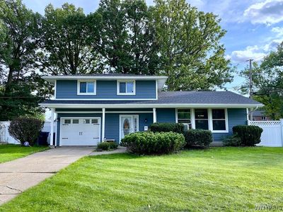 693 Edgewater Dr, Amherst, NY, 14228