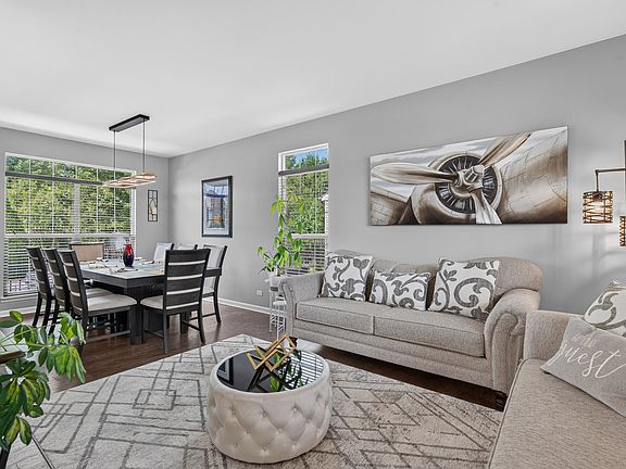 4th image of 10669 Wheatlands Way
