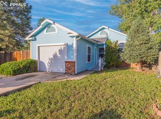 1405 Ride Ln, Colorado Springs, CO 80916