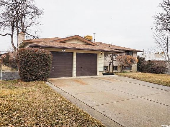 3rd image of 1426 W Fernwood Dr