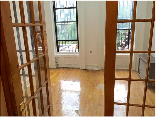 Rented by Fifth & Forever LLC | media 22