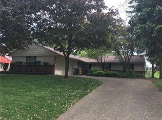 2524 Clarendon Dr, Dayton, OH 45440