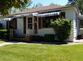 325 Wickham Blvd, Racine, WI 53405