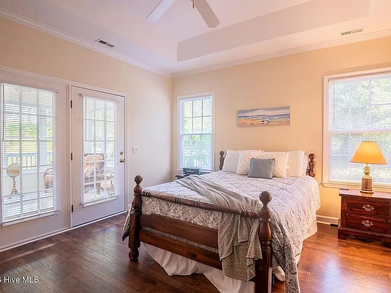 3326 Saint James Dr SE — Photo 13