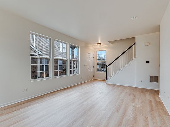 4th image of 24329 Leski Ln