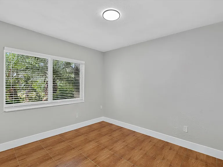 14013 SW 90th Ave #D107 — Photo 15