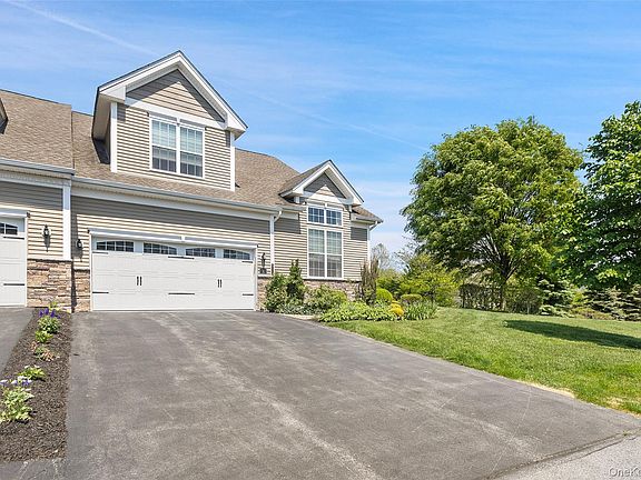 3rd image of 2 Avondale Lane