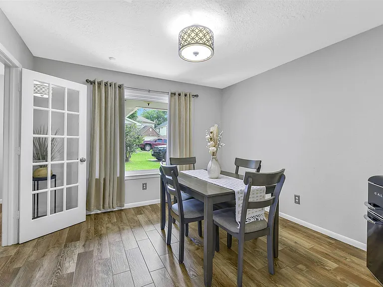 710 Razee Ct — Photo 4