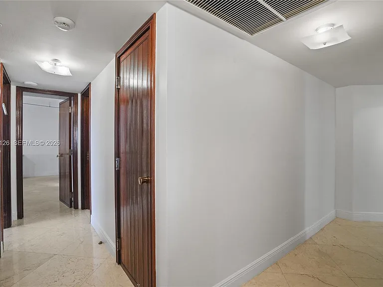 19355 Turnberry Way #25GR — Photo 37