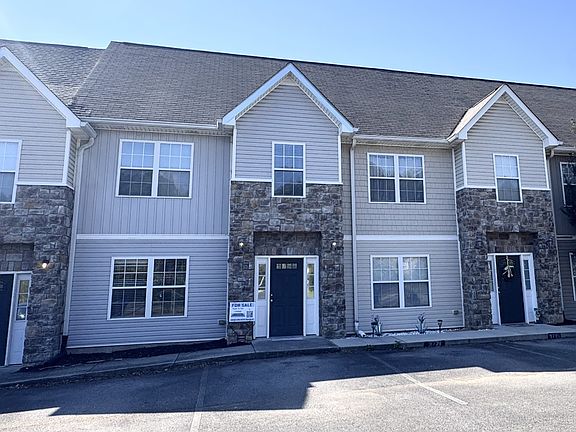 2nd image of 3719 Keri Ln NE