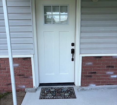 2nd image of 7 Bertram Dr #B