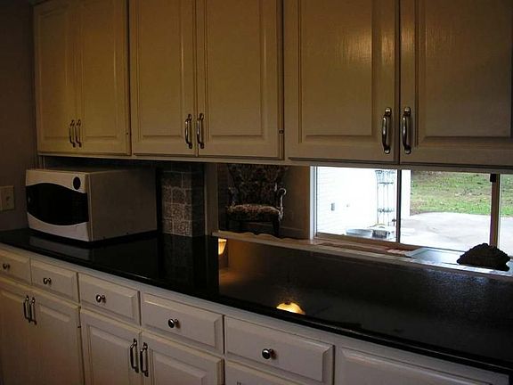 5th image of 5306 Bon Aire Dr