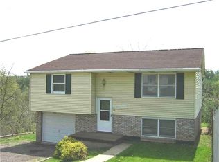 201 Ridgeland Dr, Toronto, OH 43964