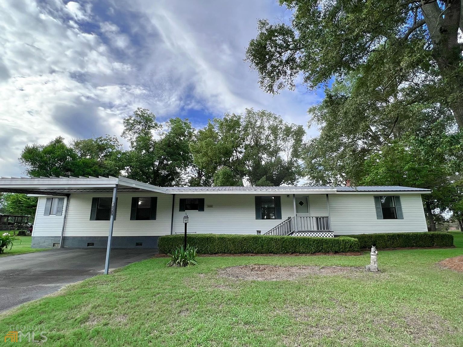 527 4th Ave, Rochelle, GA 31079 Zillow