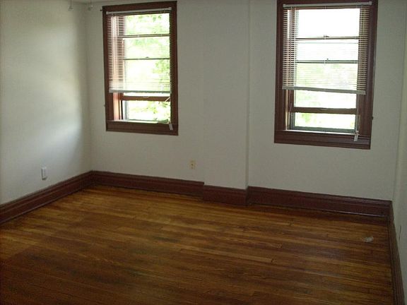 2nd image of 973 Canaan Ave