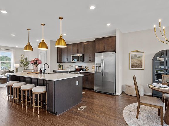 5th image of 207 Scarlet Maple Ln #119