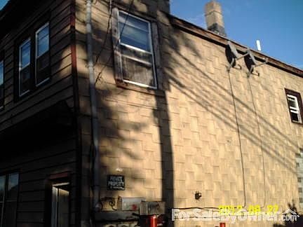2nd image of 109 Washington Ave
