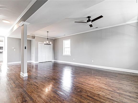 4th image of 1704 N 21st St