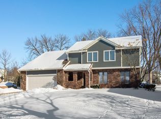 6003 Dogwood Cir, Johnston, IA 50131