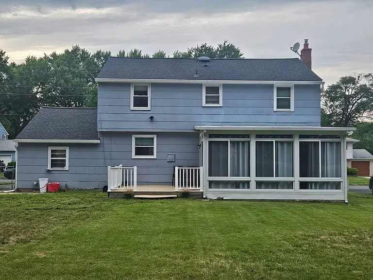 206 Stevenson Ave — Photo 3