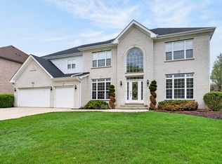 484 W Haleys Hill Ct, Palatine, IL 60074