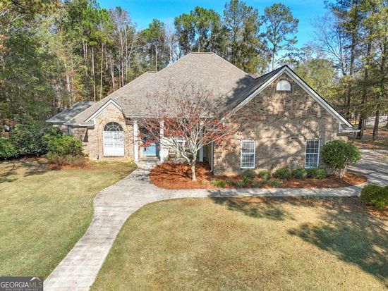220 Sabre Dr, Bonaire, GA 31005