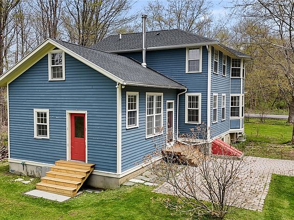 3rd image of 518 Scofield Rd