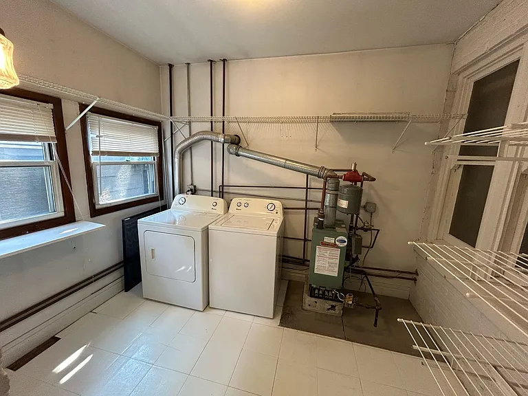 4515 Wolcott — Photo 13