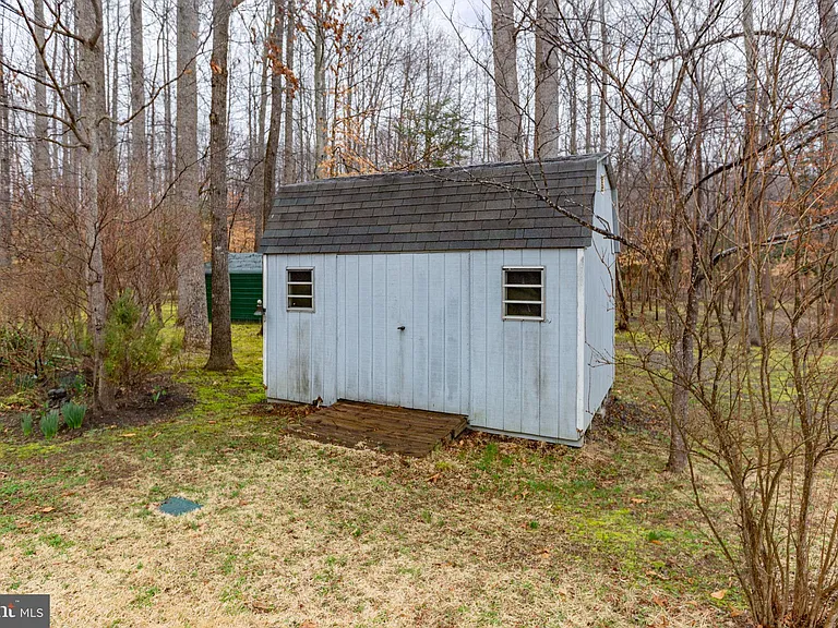 10721 Colbys Ln — Photo 48