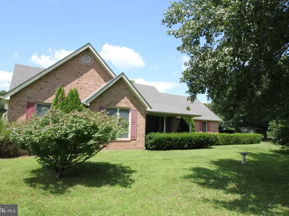 1589 Holletts Corner Rd, Clayton, DE 19938