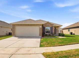 7705 Pruet Dr, Corpus Christi, TX 78414