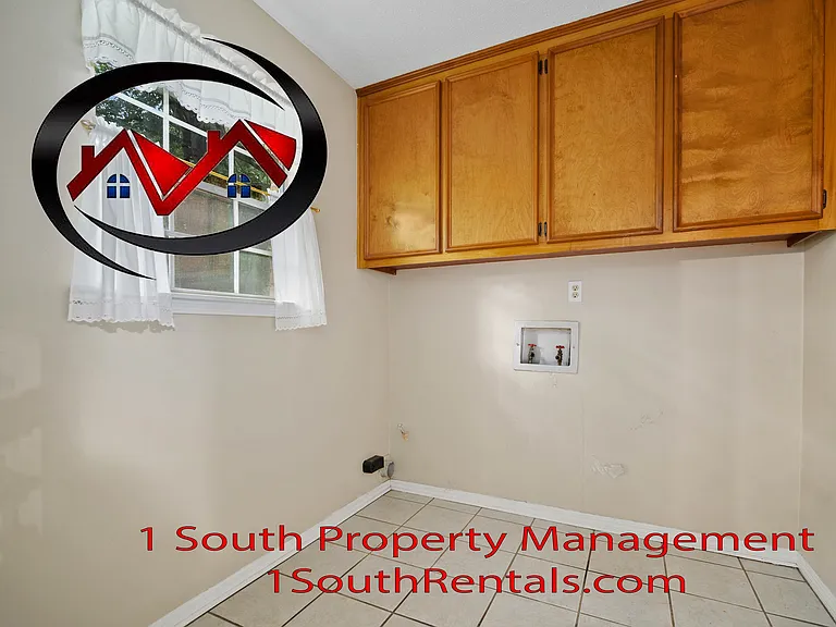 2205 Woodhillcrest Dr — Photo 19