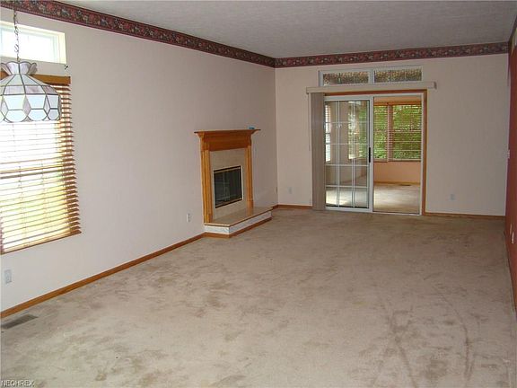 4th image of 3439 E Prescott Cir