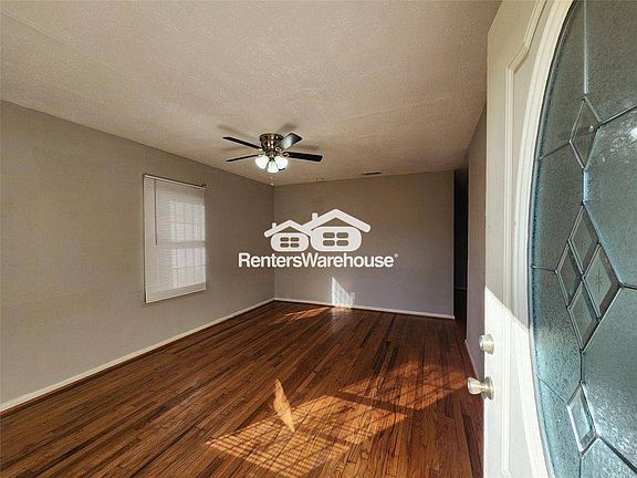 4th image of 7937 Oak Knoll Ln