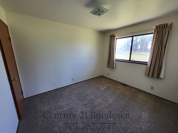 2nd image of 1342 Skillman Ln