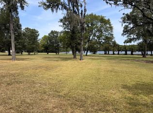 6135 Campti Bayou Rd, Campti, LA 71411