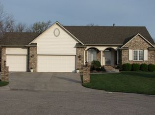 817 N Bracken Ct, Wichita, KS 67206