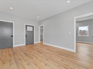 1259 3/4 S Muirfield Rd, Los Angeles, CA 90019