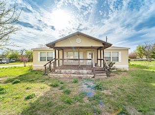 808 Matthews Ave, Albany, TX 76430