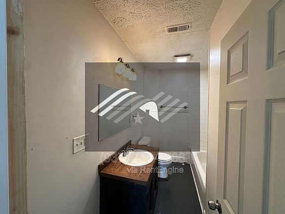 5th image of 721 E Pearl St #2