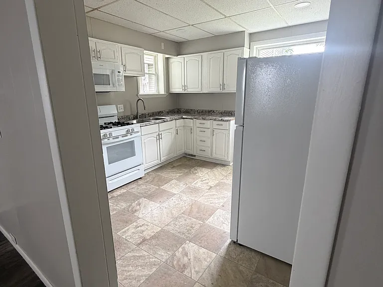 446 W Canal St — Photo 13
