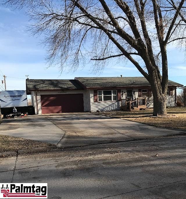 1st image of 1714 N 10th St